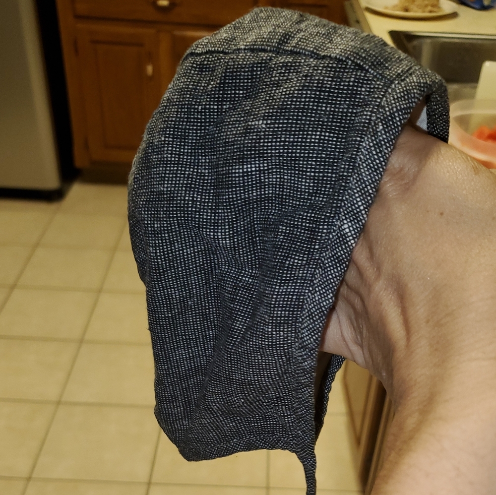 Bonnet - Picture 2 of 4
